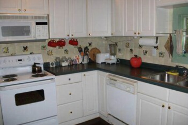 Bungalow - Three Bedroom Cottage