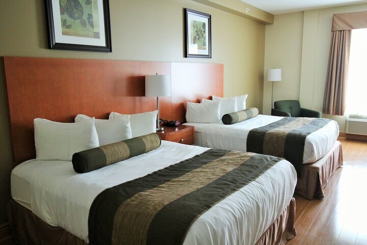 Room 14 of 108