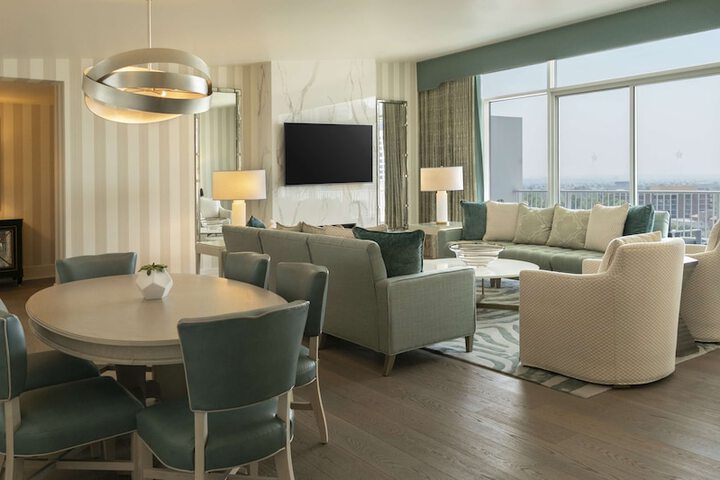 The Beverly Hilton