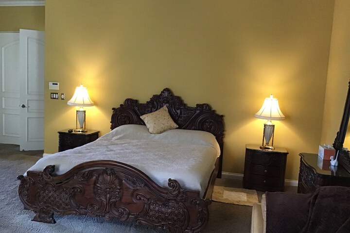 Sunshine Mountain Bed and Breakfast