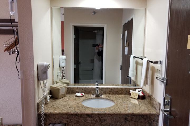 Briarwood Inn