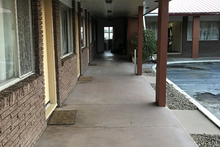 Princess Motel Maryville