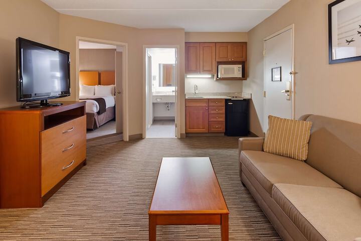 Room 19 of 25