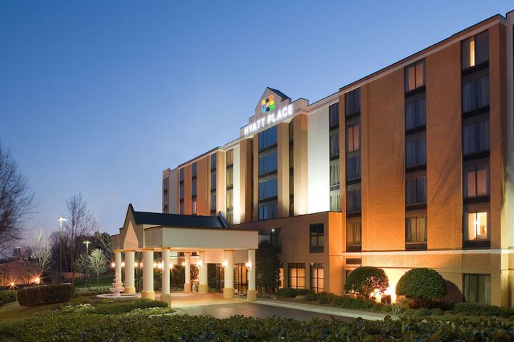 Hotel 2 of 44