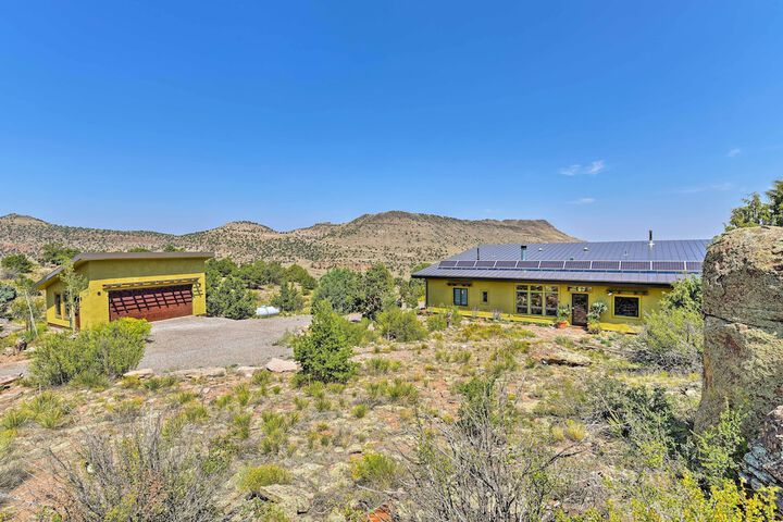 Family-friendly Del Norte Home w / Stunning Views!