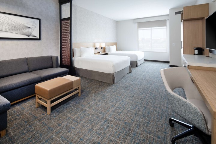 Hyatt Place Bakersfield