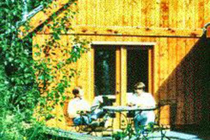 Alaska Chalet Bed & Breakfast