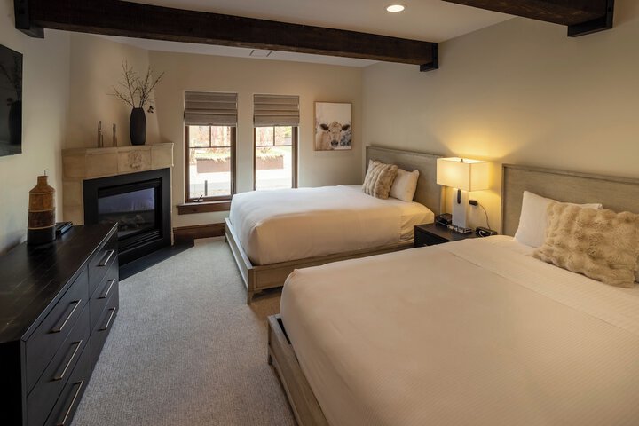 The Chateaux Deer Valley