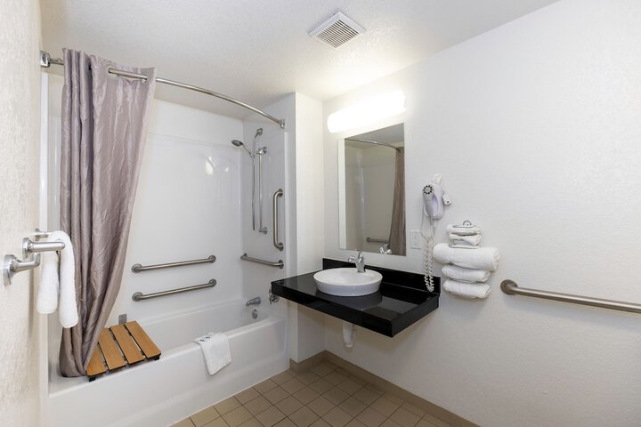 Room 20 of 30