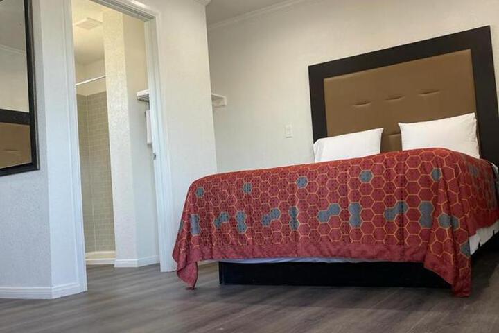 Palm Inn