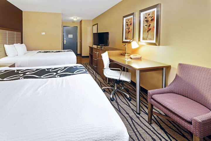 Room 34 of 50
