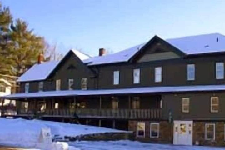 Smugglers Notch Inn