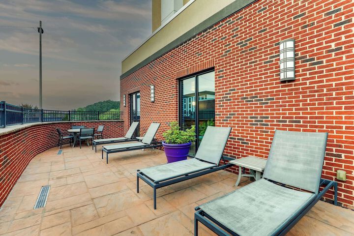 Hampton Inn & Suites Rome