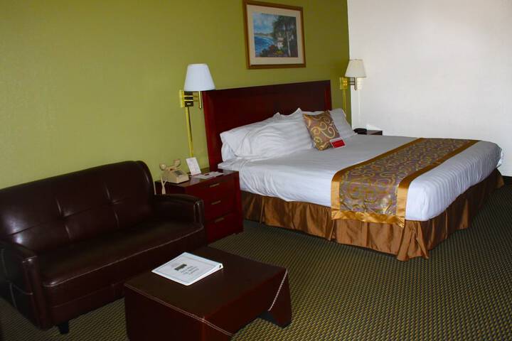 Room 28 of 55