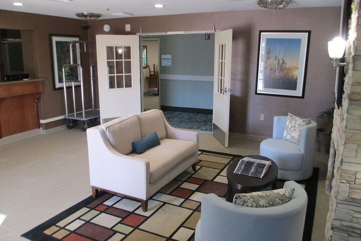 Hotel Interior 4 of 16