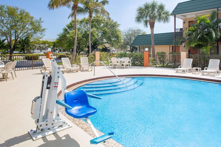 Pool 9 of 52