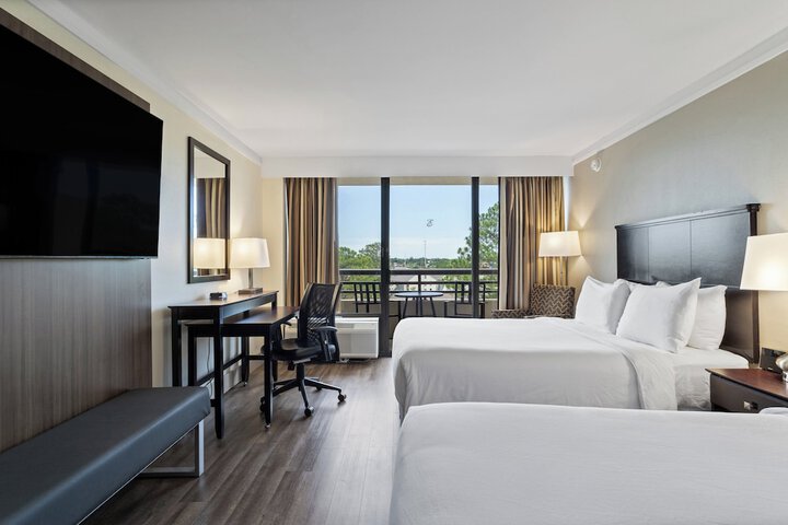 Crowne Plaza Executive Center Baton Rouge by IHG