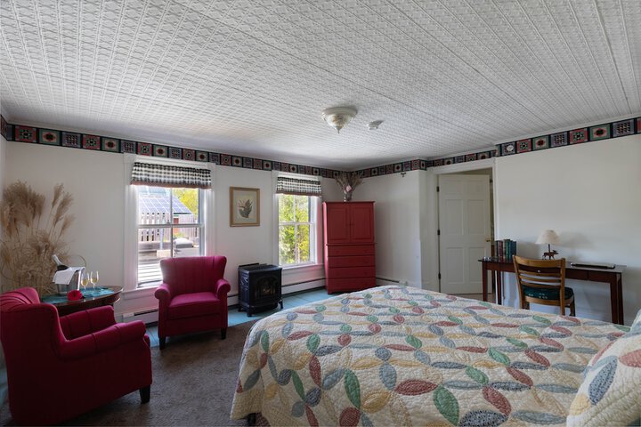 Room 48 of 191