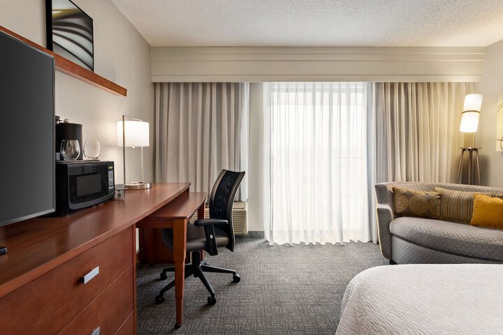 Room 20 of 51