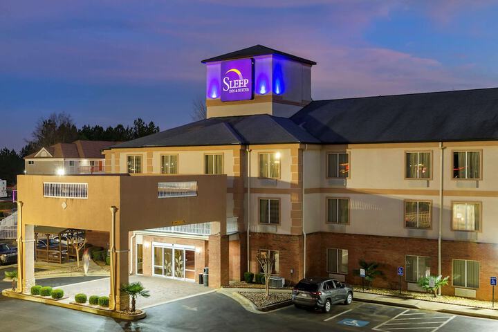 Hotel 4 of 38