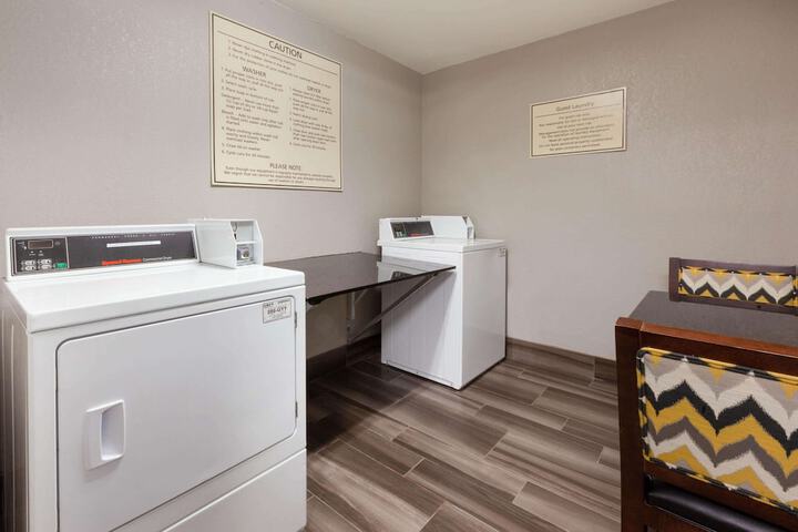 Room 20 of 31