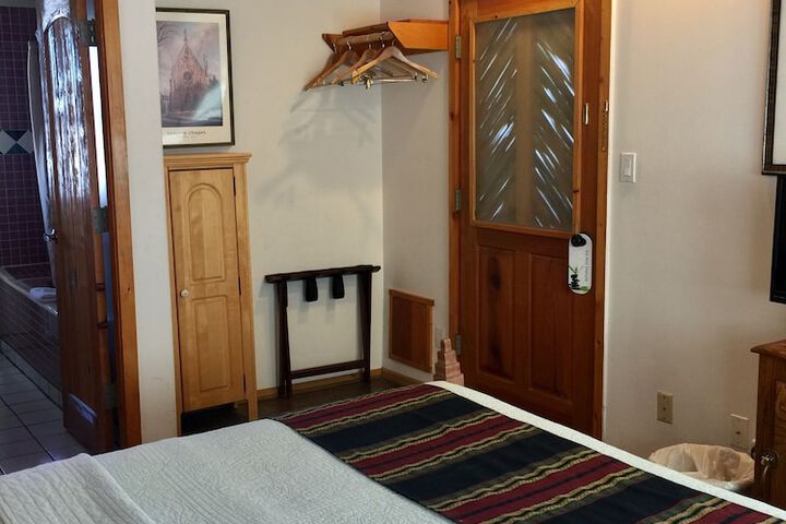 Room 22 of 82