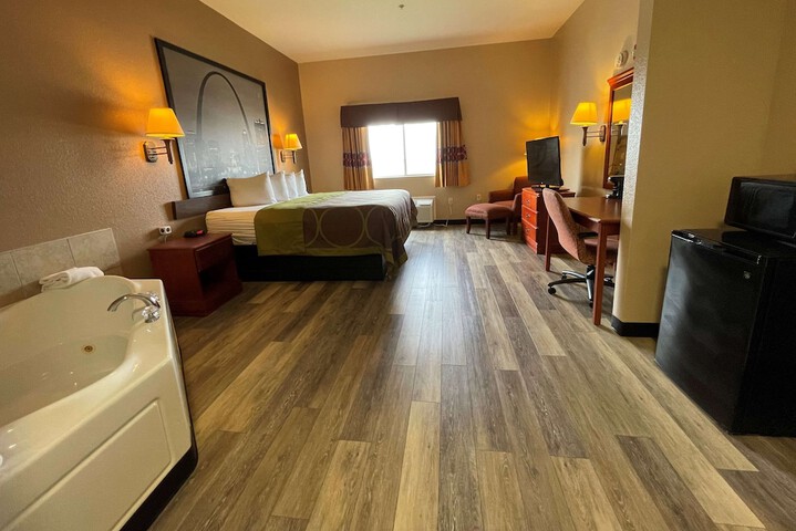 Room 22 of 27