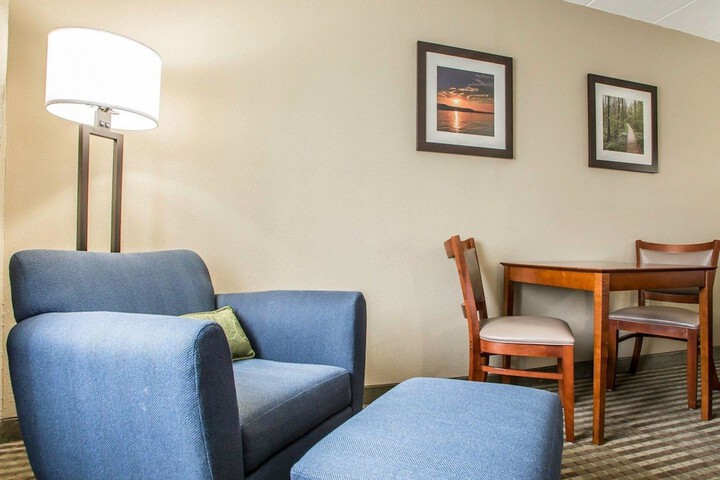 Comfort Inn Hammond I-94