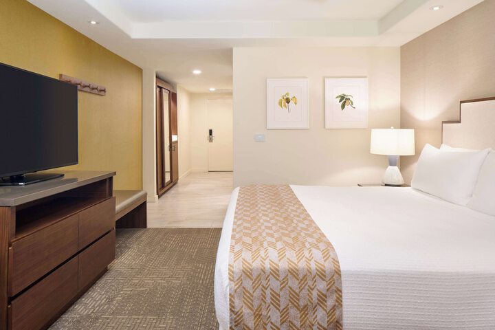 OUTRIGGER Kaanapali Beach Resort