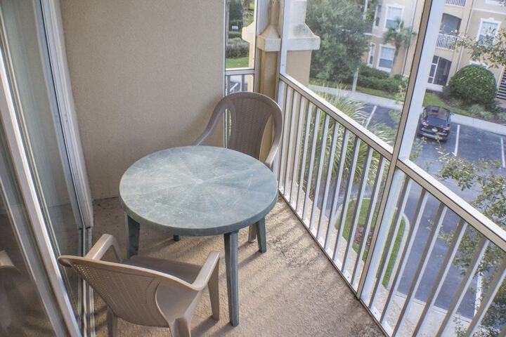Terrace/Patio 13 of 17