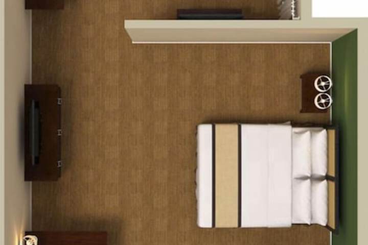 Room 25 of 28