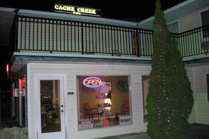 Cache Creek Inn