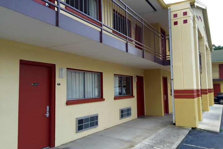 Property Grounds 36 of 36