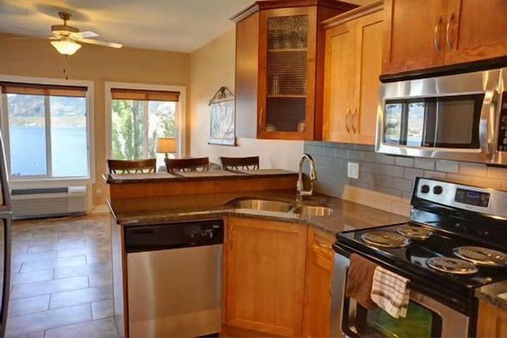 Sandy Beach Suites