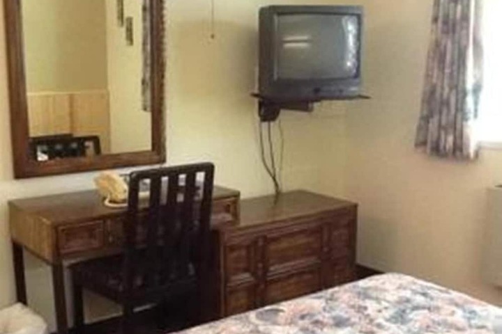Room 12 of 45