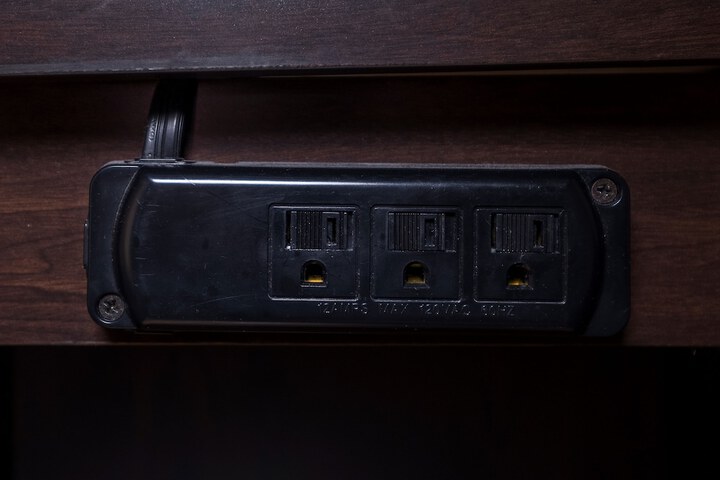 Room 7 of 12