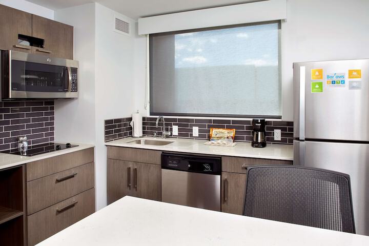 Hyatt House Denver / Lakewood at Belmar