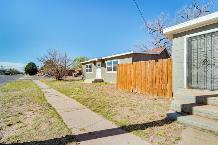 Pet-friendly Portales Home Rental Near Enmu!