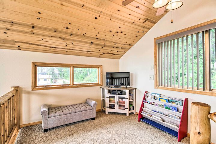 Dock & Fire Pit: Shamineau Lake Retreat!