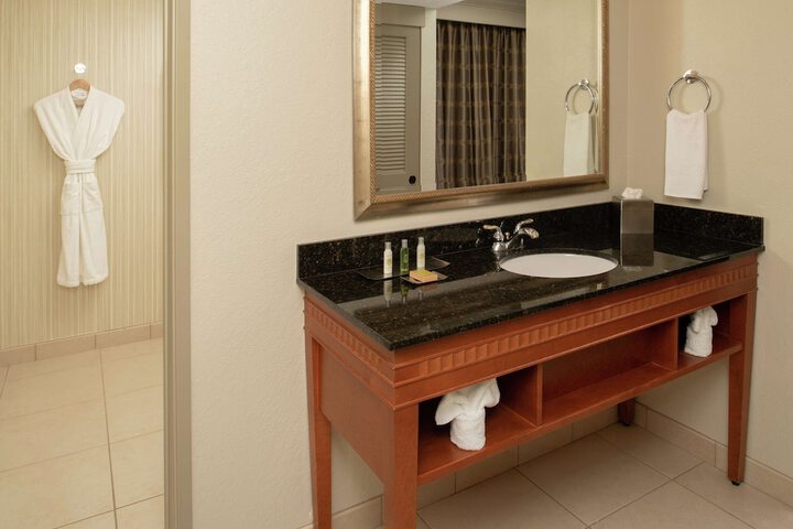 DoubleTree Suites by Hilton Seattle Airport - Southcenter