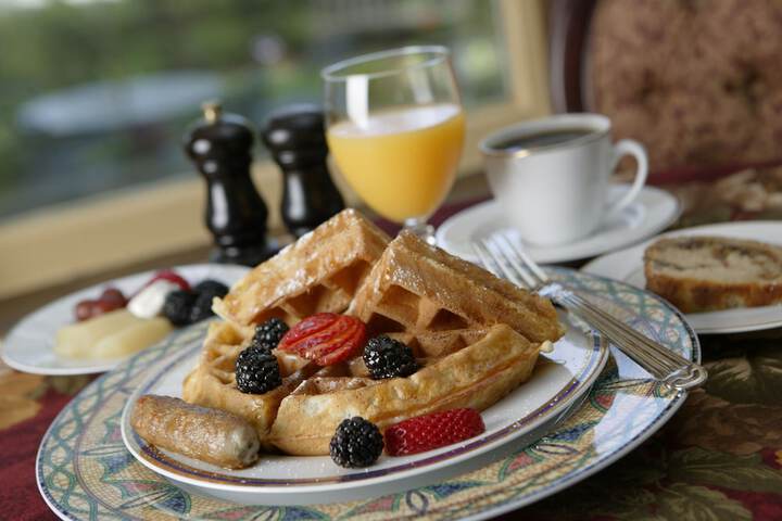 Breakfast/Coffee Service 69 of 84