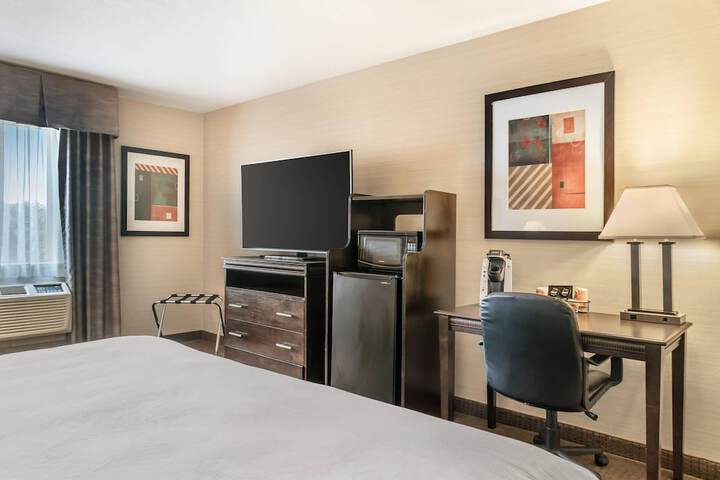 Quality Inn & Suites Next to the Casino