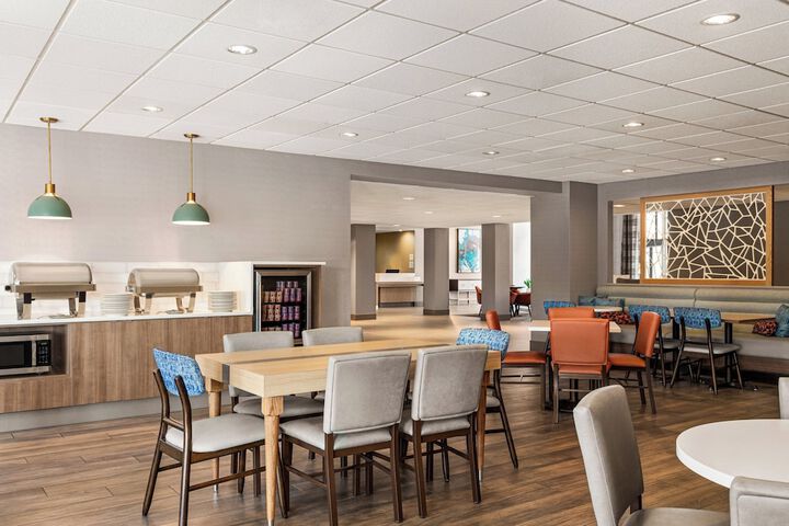 Holiday Inn Hotel & Suites Council Bluffs I-29 by IHG