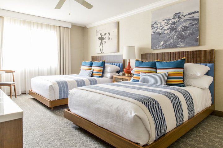 Room 43 of 70