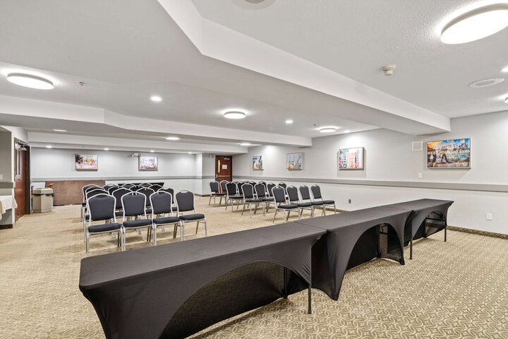 Best Western Lake Oswego / Portland Hotel & Suites