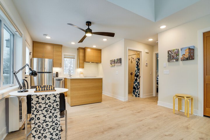 1 Mi to Carleton College: Wfh-friendly Apartment