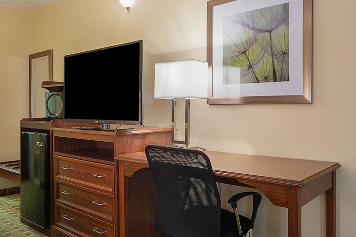 Room 15 of 29