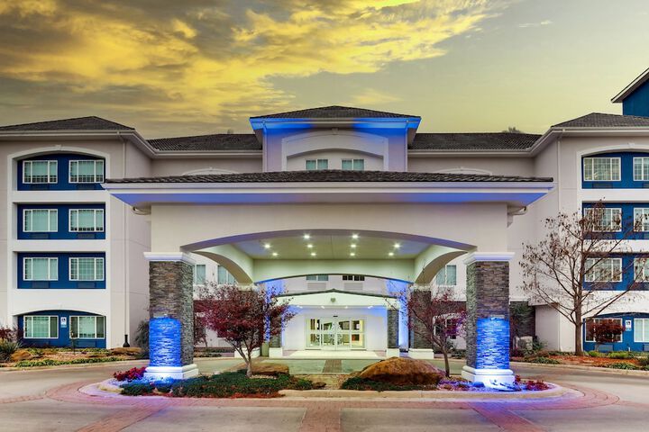Holiday Inn Express & Suites Ardmore by IHG