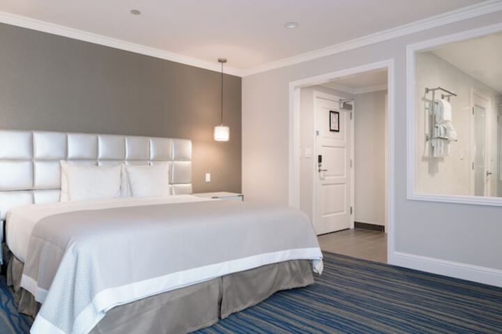 Room 8 of 29