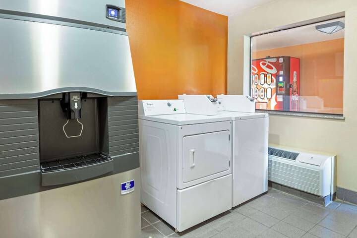 Best Western Inn & Suites